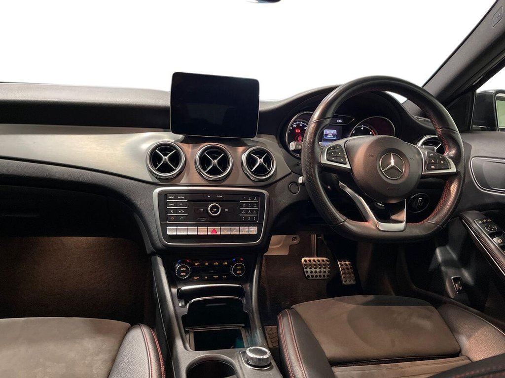 Used Mercedes-Benz GLA 2019 for sale - 76900307: Photo 10