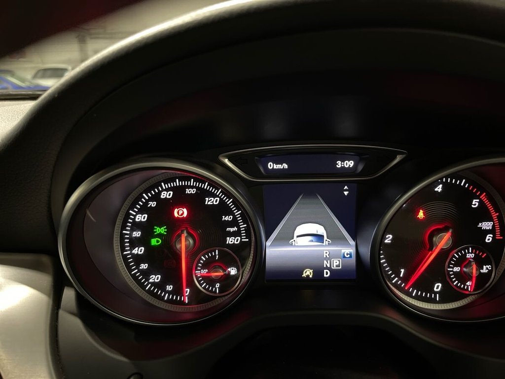 Used Mercedes-Benz GLA 2019 for sale - 76900307: Photo 23