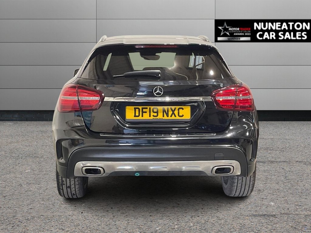 Used Mercedes-Benz GLA 2019 for sale - 76900307: Photo 4