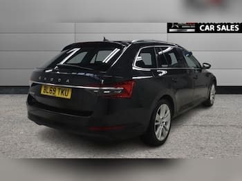 Used Skoda Superb 2019 for sale - 79743067: Photo