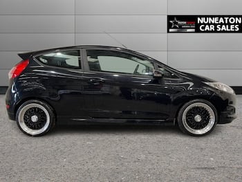 Used Ford Fiesta 2015 for sale - 79667244: Photo