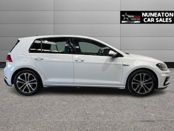 Used Volkswagen Golf 2019 for sale - 79805352: Photo