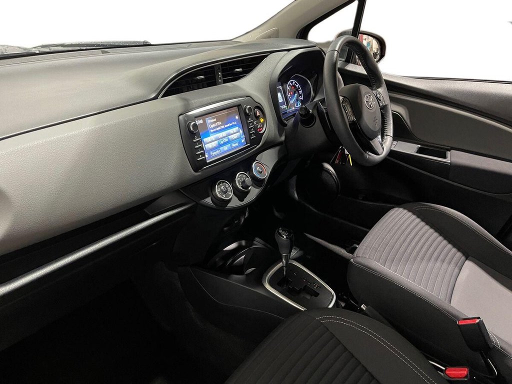 Used Toyota Yaris 2019 for sale - 77177941: Photo 14