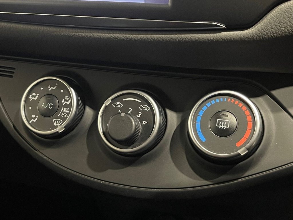 Used Toyota Yaris 2019 for sale - 77177941: Photo 17