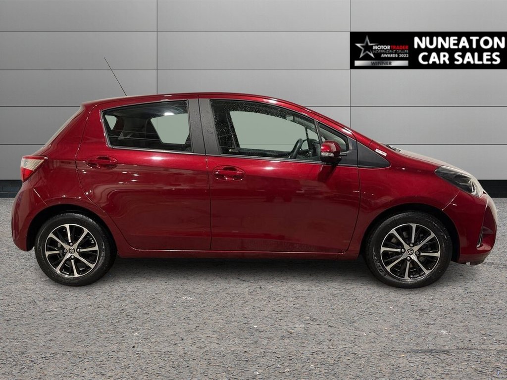 Used Toyota Yaris 2019 for sale - 77177941: Photo 2