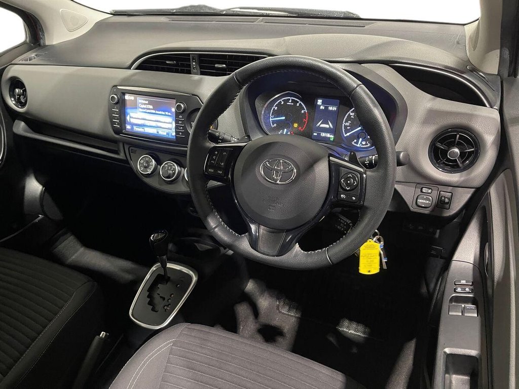 Used Toyota Yaris 2019 for sale - 77177941: Photo 9