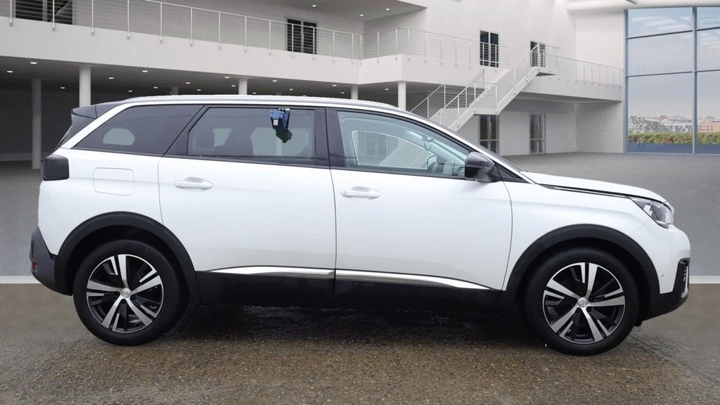 Used Peugeot 5008 2018 for sale - 76792257: Photo 5