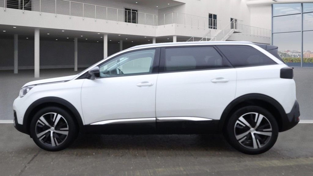 Used Peugeot 5008 2018 for sale - 76792257: Photo 6