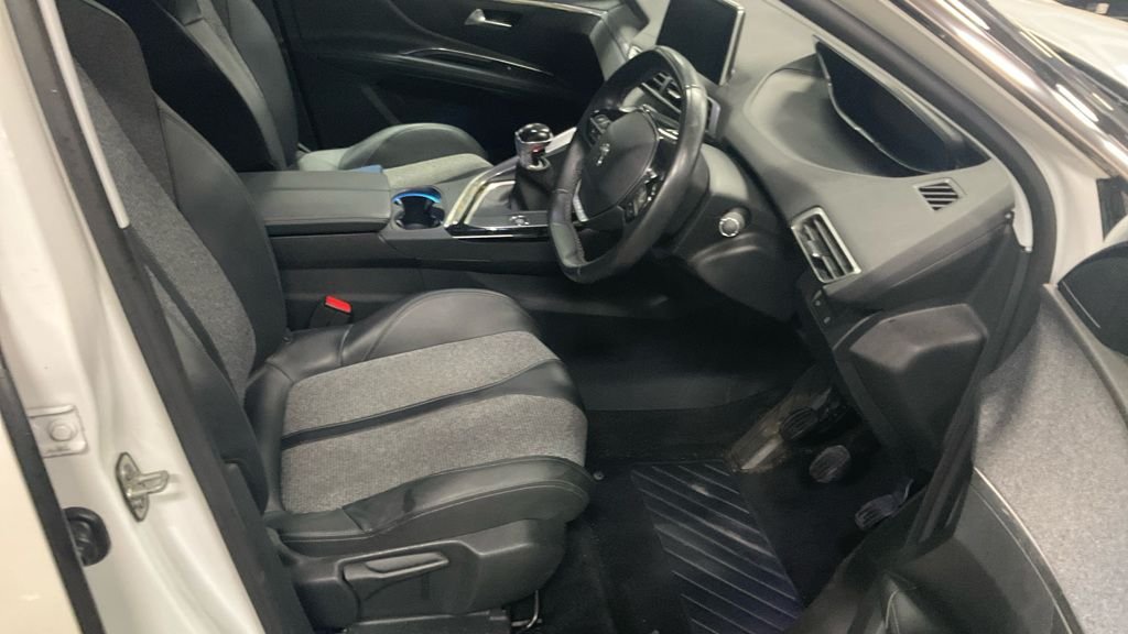 Used Peugeot 5008 2018 for sale - 76792257: Photo 9