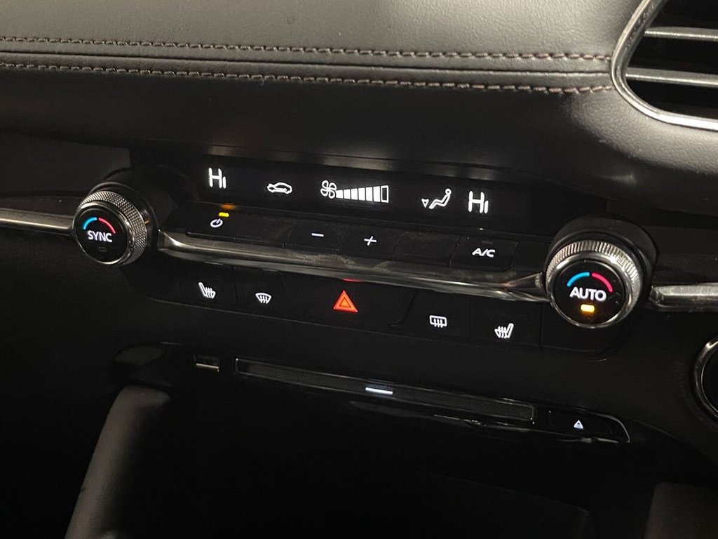 Used Mazda Mazda3 2020 for sale - 76670507: Photo 17