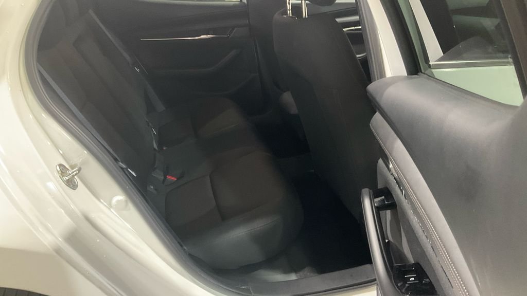 Used Mazda Mazda3 2020 for sale - 76670507: Photo 8