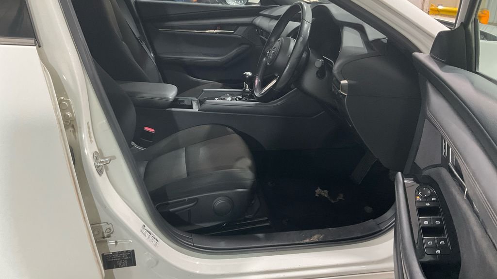 Used Mazda Mazda3 2020 for sale - 76670507: Photo 9