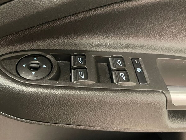 Used Ford Kuga 2017 for sale - 75992579: Photo 16