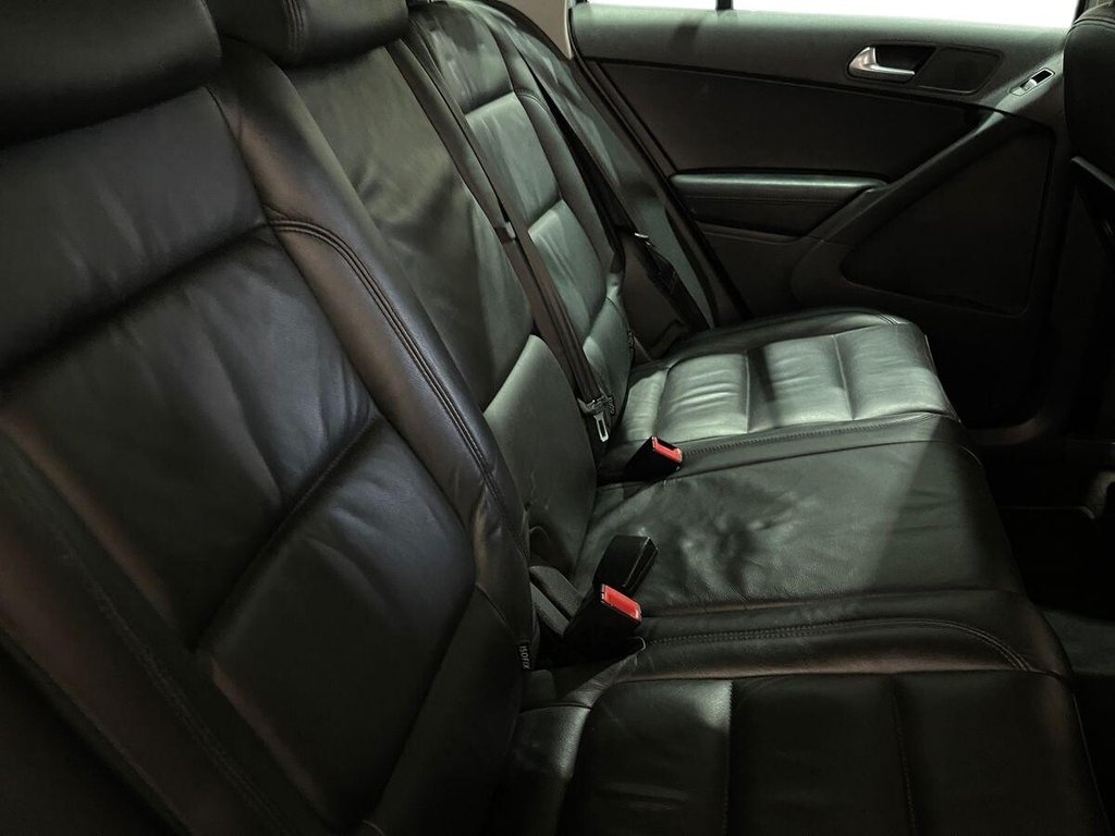 Used Volkswagen Tiguan 2010 for sale - 76797771: Photo 26