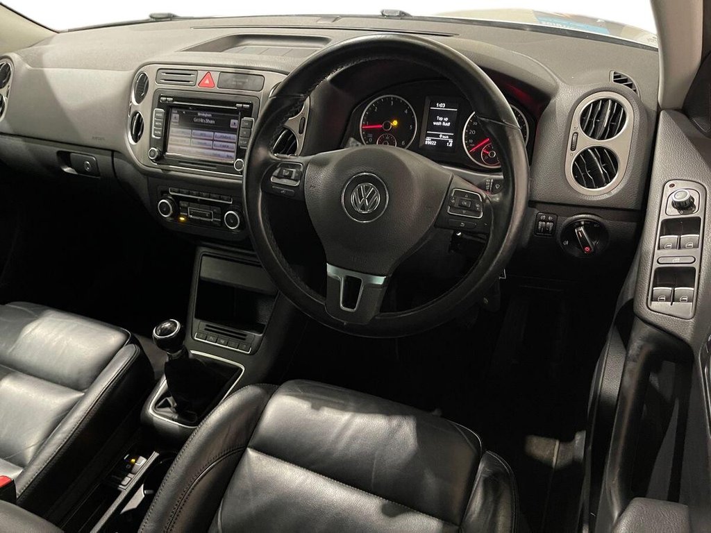 Used Volkswagen Tiguan 2010 for sale - 76797771: Photo 9
