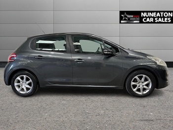 Used Peugeot 208 2013 for sale - 78919030: Photo