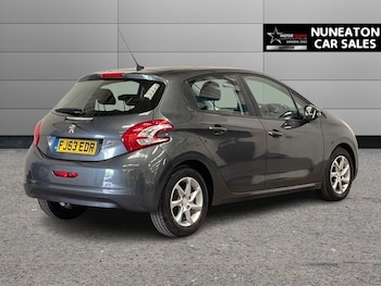 Used Peugeot 208 2013 for sale - 78919030: Photo