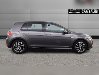 Used Volkswagen Golf 2019 for sale - 78943558: Photo