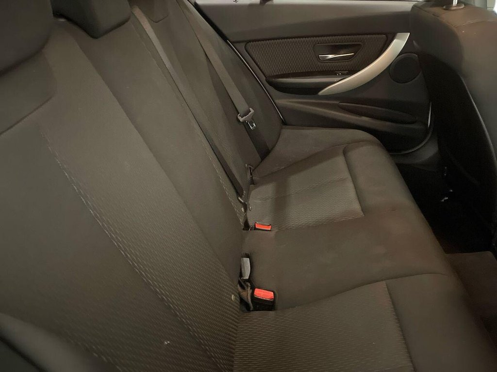 Used BMW 3 Series 2017 for sale - 77534403: Photo 27