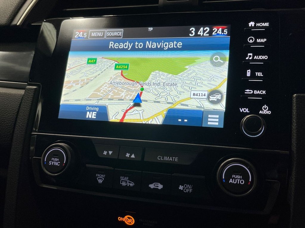 Used Honda Civic 2020 for sale - 76235817: Photo 20