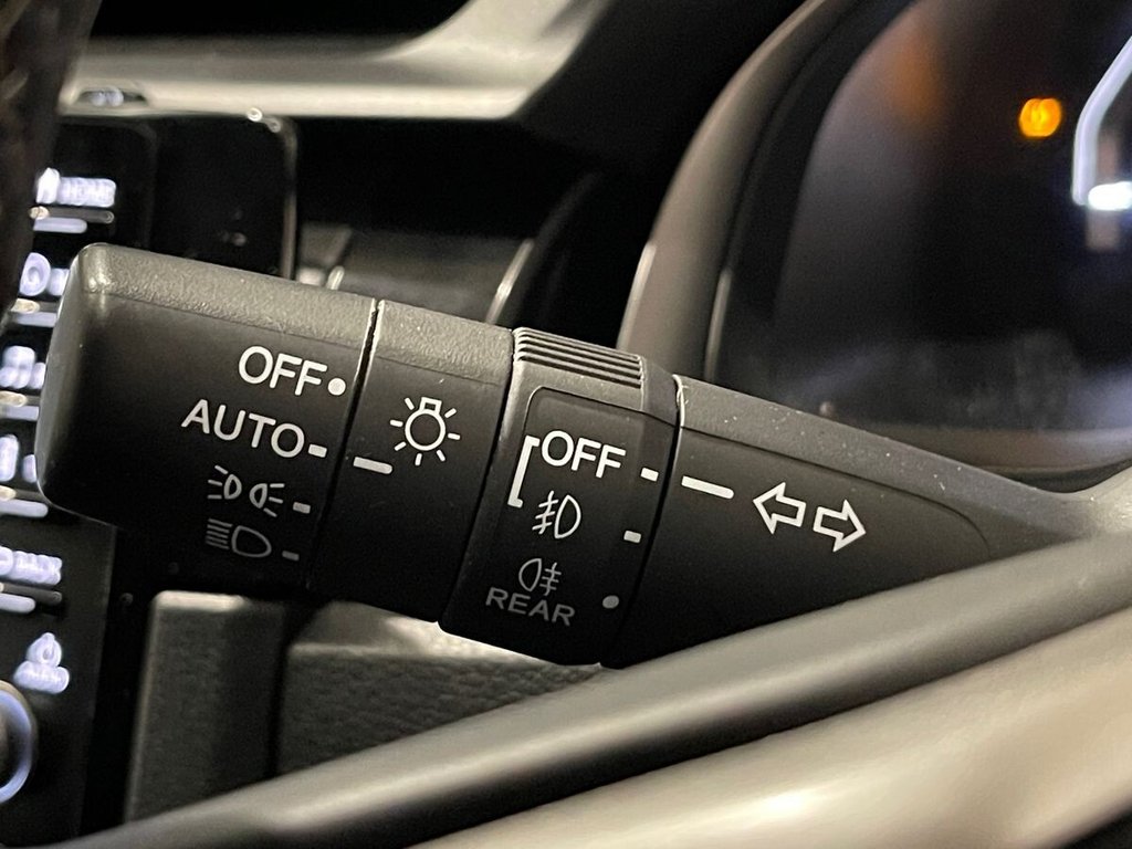 Used Honda Civic 2020 for sale - 76235817: Photo 30