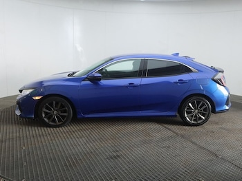Used Honda Civic 2020 for sale - 76235817: Photo 4