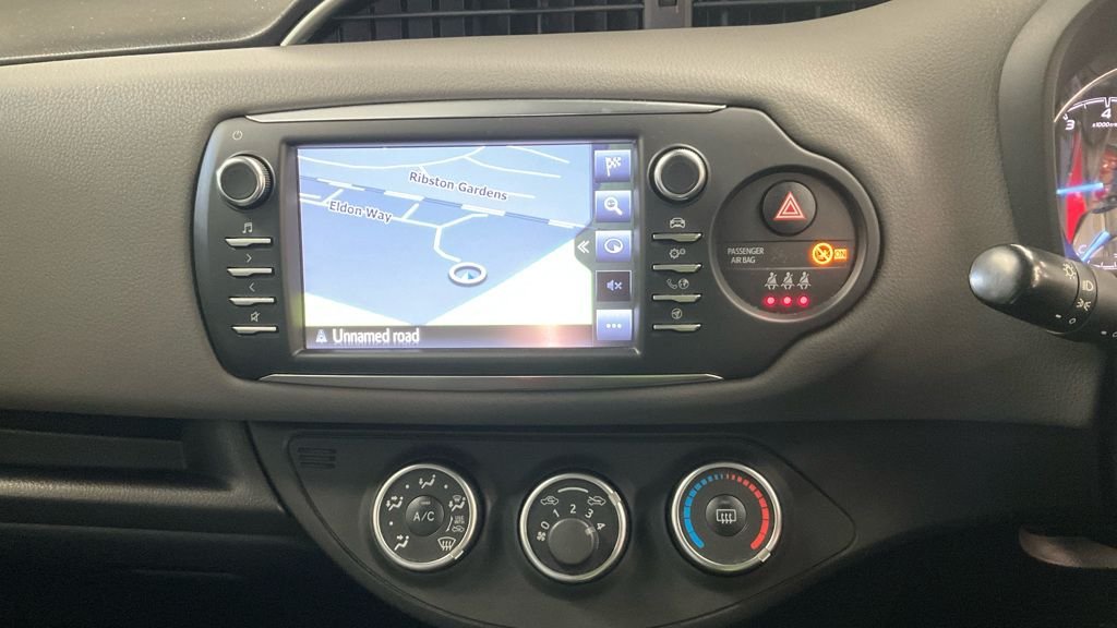 Used Toyota Yaris 2019 for sale - 76731147: Photo 11