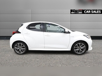 Used Toyota Yaris 2021 for sale - 79550859: Photo