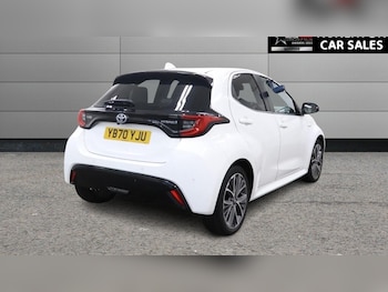 Used Toyota Yaris 2021 for sale - 79550859: Photo