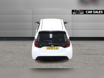 Used Toyota Yaris 2021 for sale - 79550859: Photo