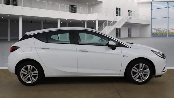 Used Vauxhall Astra 2017 for sale - 76280064: Photo 5