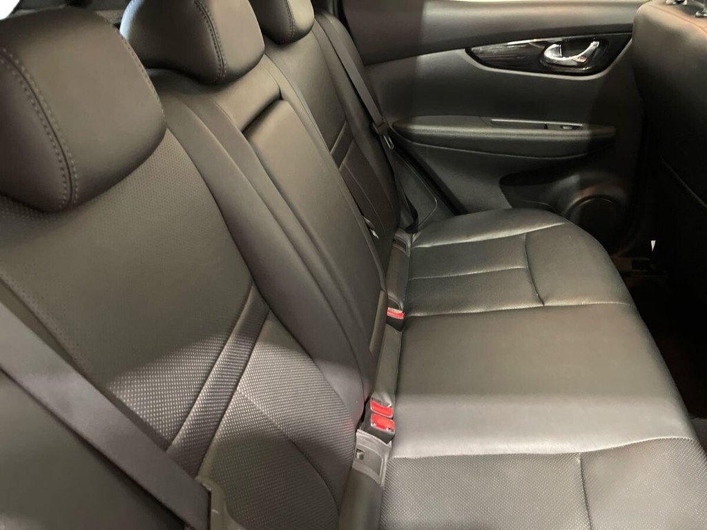 Used Nissan Qashqai 2017 for sale - 78158385: Photo 23