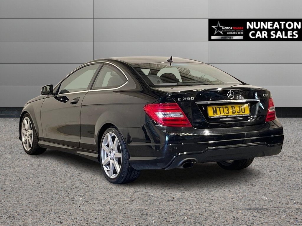 Used Mercedes-Benz C Class 2013 for sale - 77507033: Photo 5