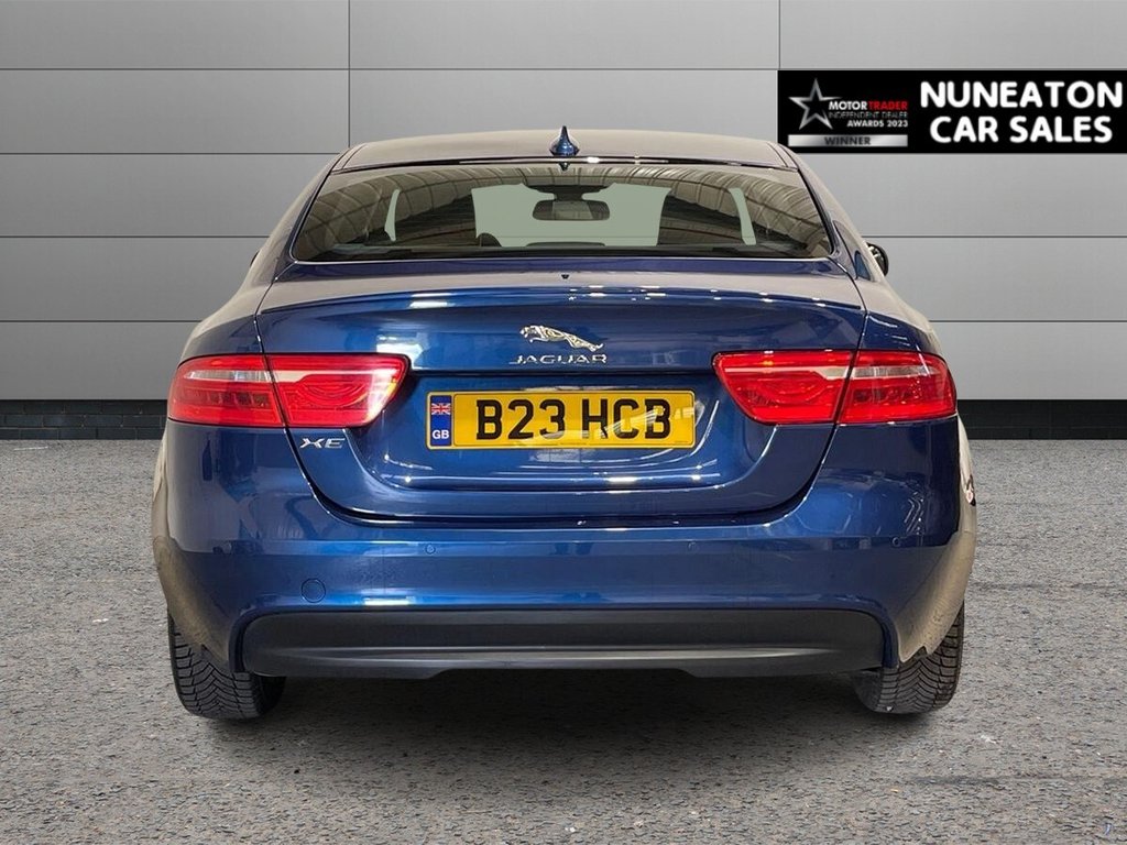Used Jaguar XE 2015 for sale - 76406908: Photo 4