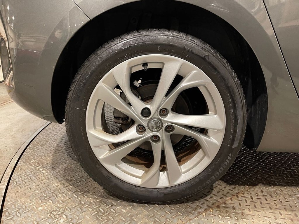 Used Vauxhall Astra 2019 for sale - 75986077: Photo 31