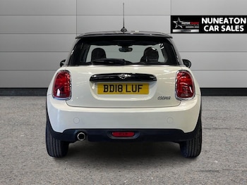 Used MINI Hatch 2018 for sale - 76386266: Photo