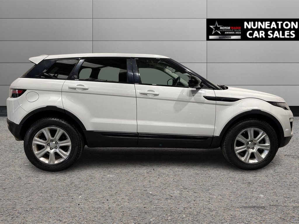 Used Land Rover Range Rover Evoque 2018 for sale - 76520719: Photo 2