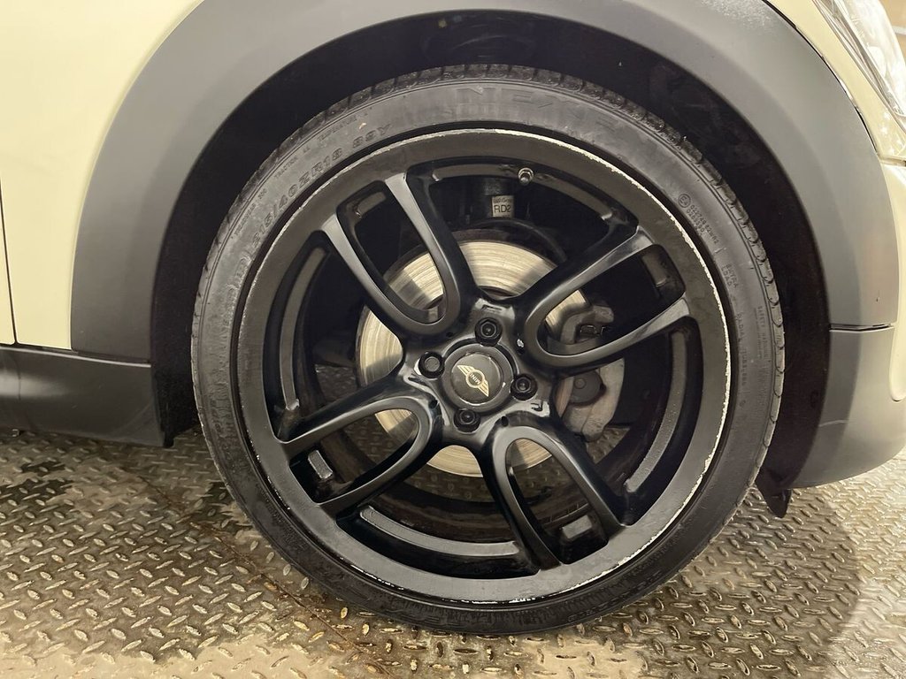 Used MINI Convertible 2014 for sale - 77341378: Photo 31