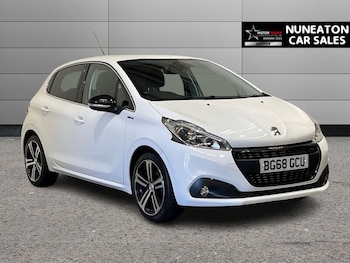 Used Peugeot 208 2018 for sale - 79221106: Photo