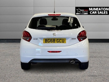 Used Peugeot 208 2018 for sale - 79221106: Photo