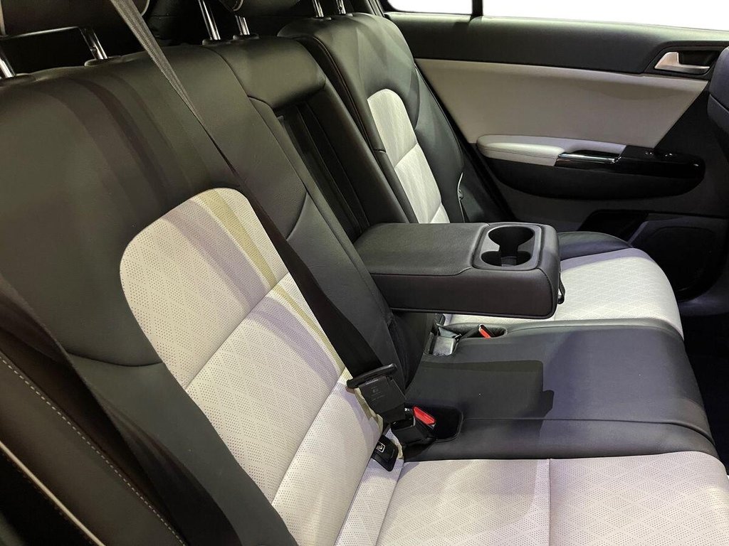 Used Kia Sportage 2018 for sale - 76731142: Photo 28