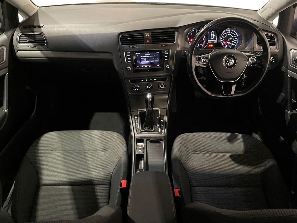 Used Volkswagen Golf 2013 for sale - 76547205: Photo 10