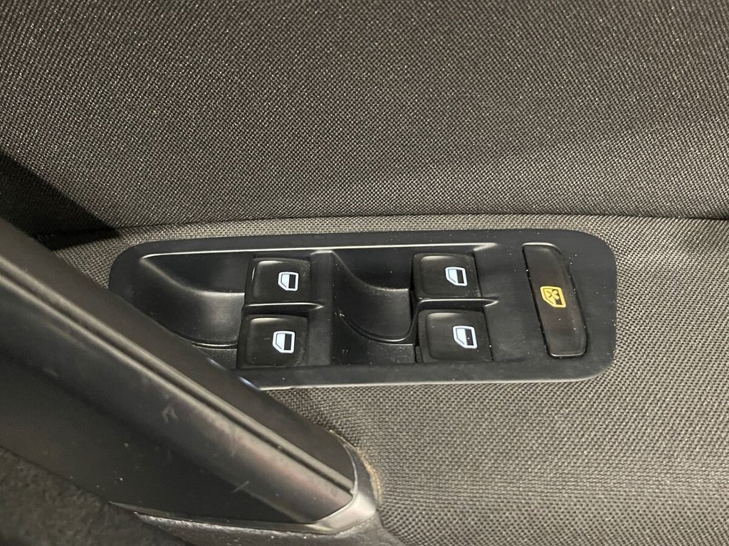 Used Volkswagen Golf 2013 for sale - 76547205: Photo 18