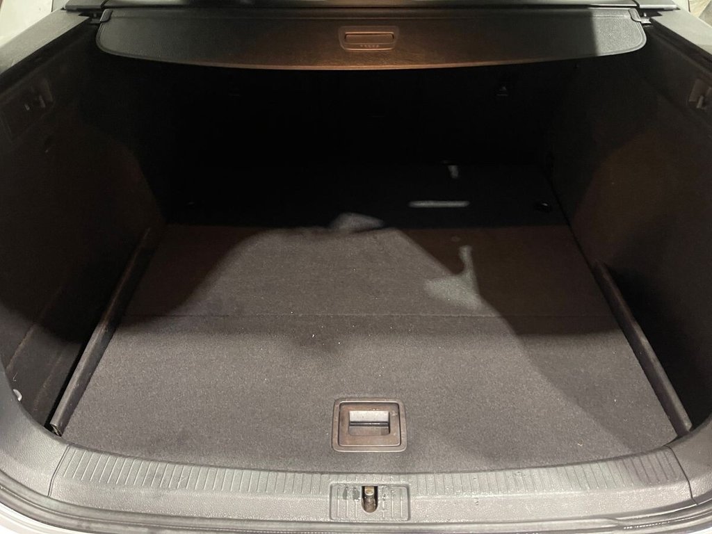 Used Volkswagen Golf 2013 for sale - 76547205: Photo 27