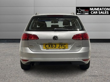 Used Volkswagen Golf 2013 for sale - 76547205: Photo