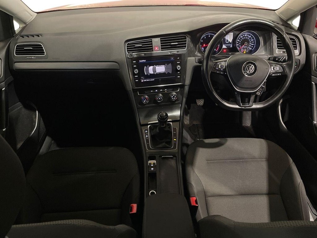 Used Volkswagen Golf 2017 for sale - 77394421: Photo 10