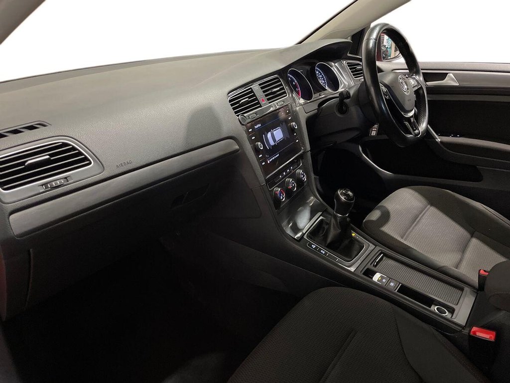 Used Volkswagen Golf 2017 for sale - 77394421: Photo 13