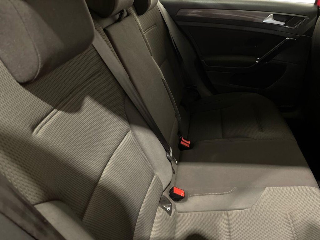 Used Volkswagen Golf 2017 for sale - 77394421: Photo 21
