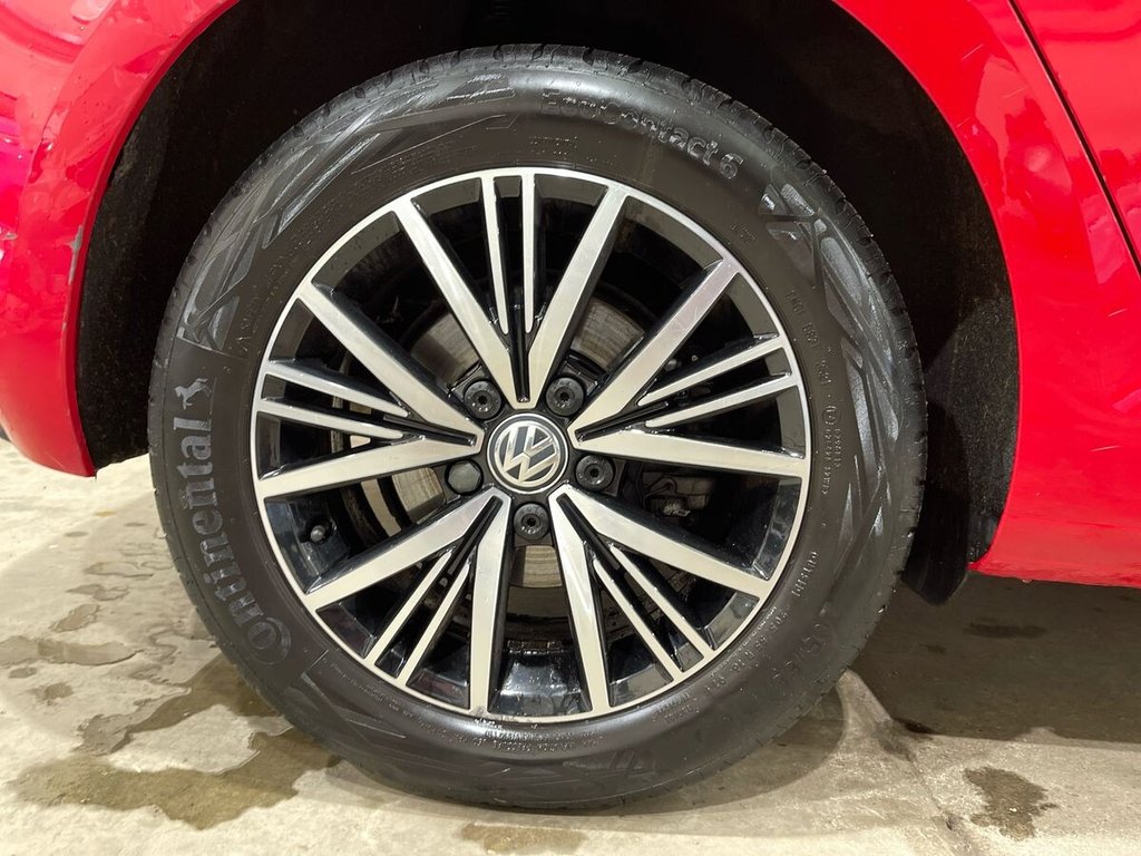 Used Volkswagen Golf 2017 for sale - 77394421: Photo 23