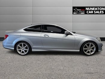 Used Mercedes-Benz C Class 2013 for sale - 79862162: Photo